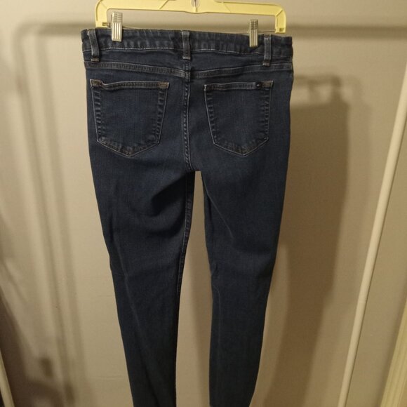 Ladies Tommy Hilfiger straight leg jeans size 6R in great condition - Picture 2 of 3